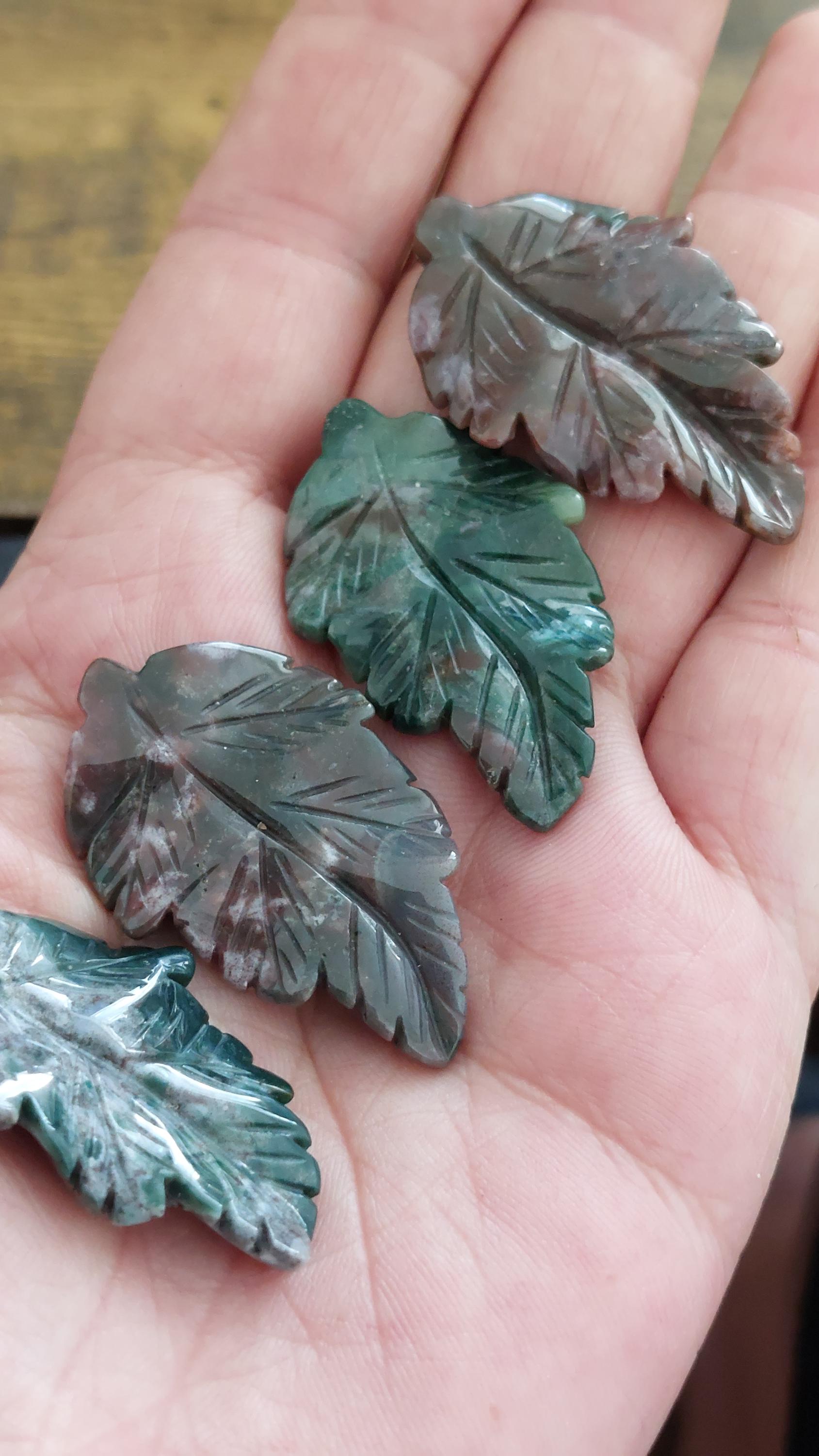 Indian Agate leaf pendant