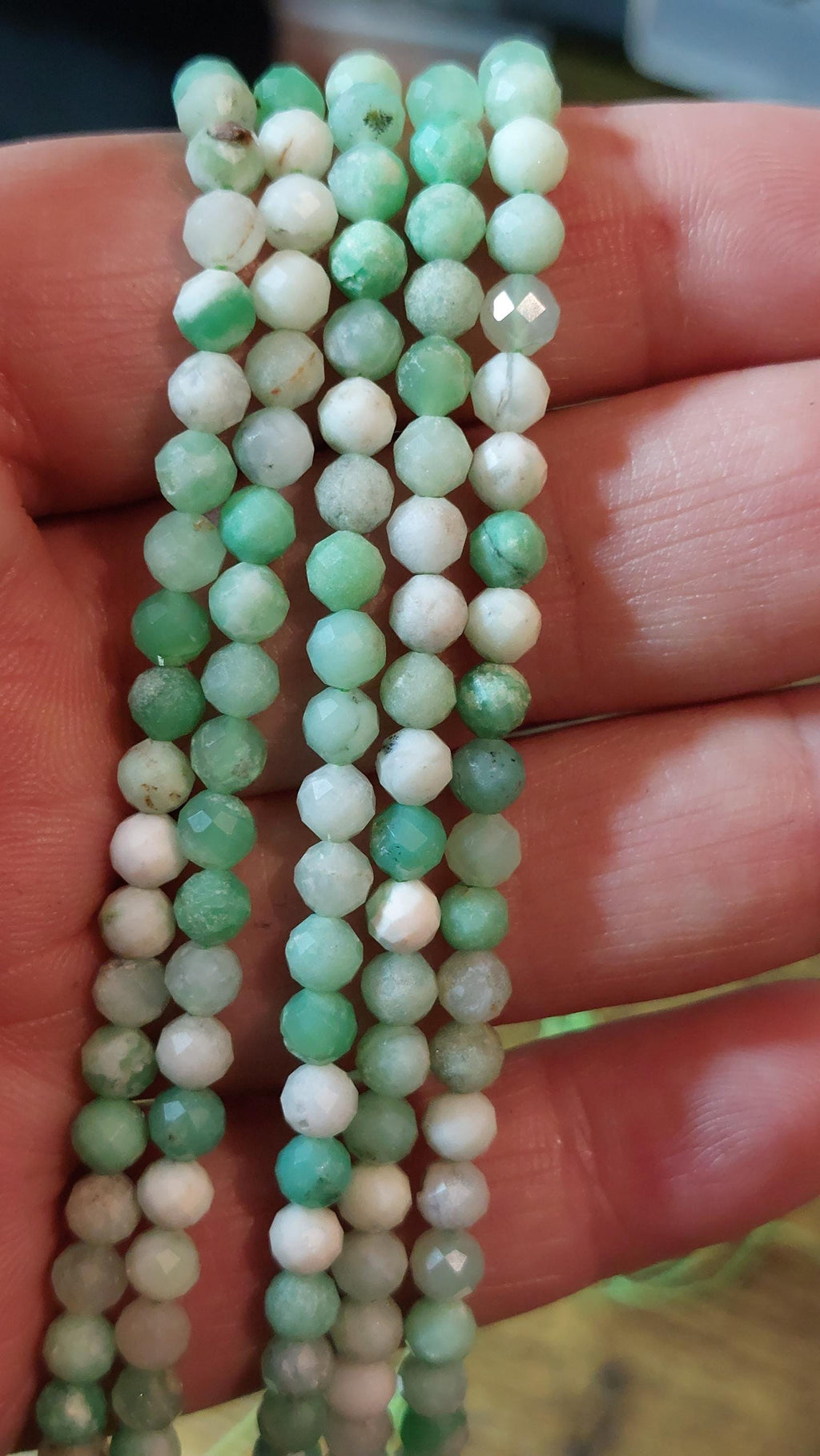 Natural Chrysoprase beads facetted round
