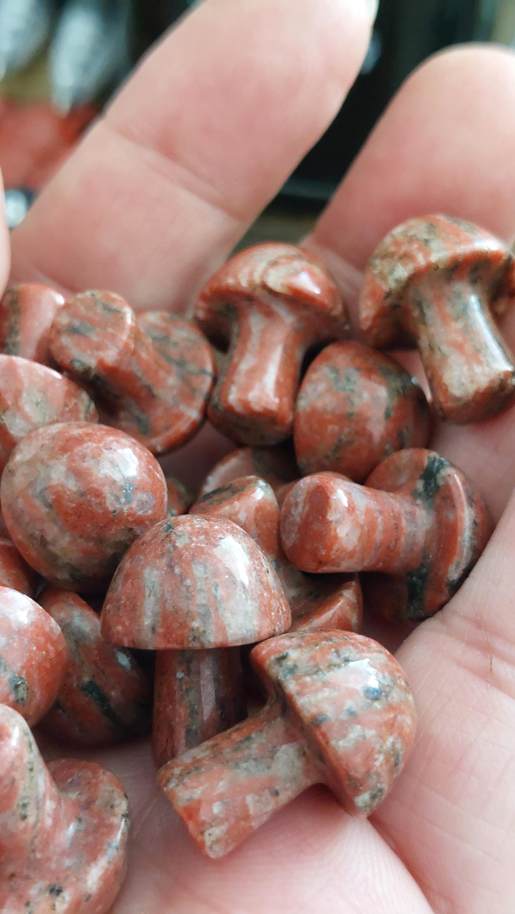 sesame jasper mushrooms 20mm