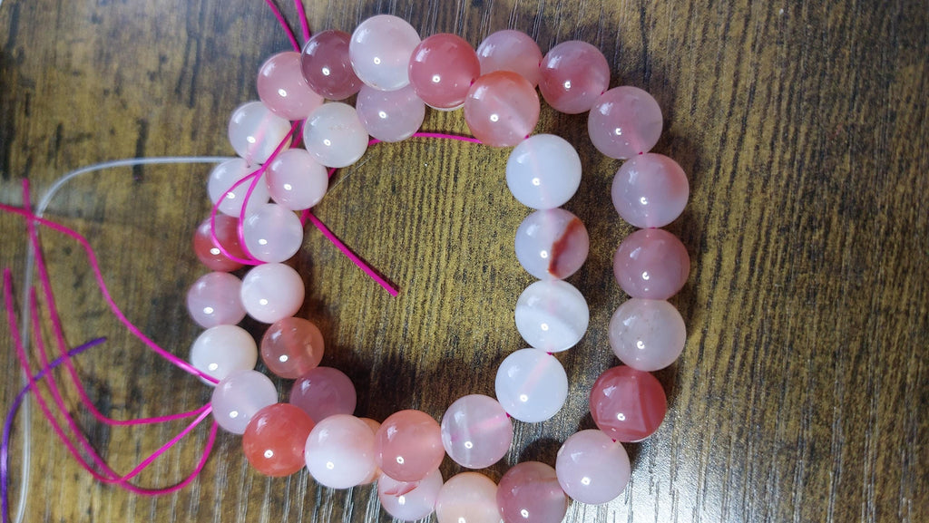 Peach agate bracelet 10mm beads