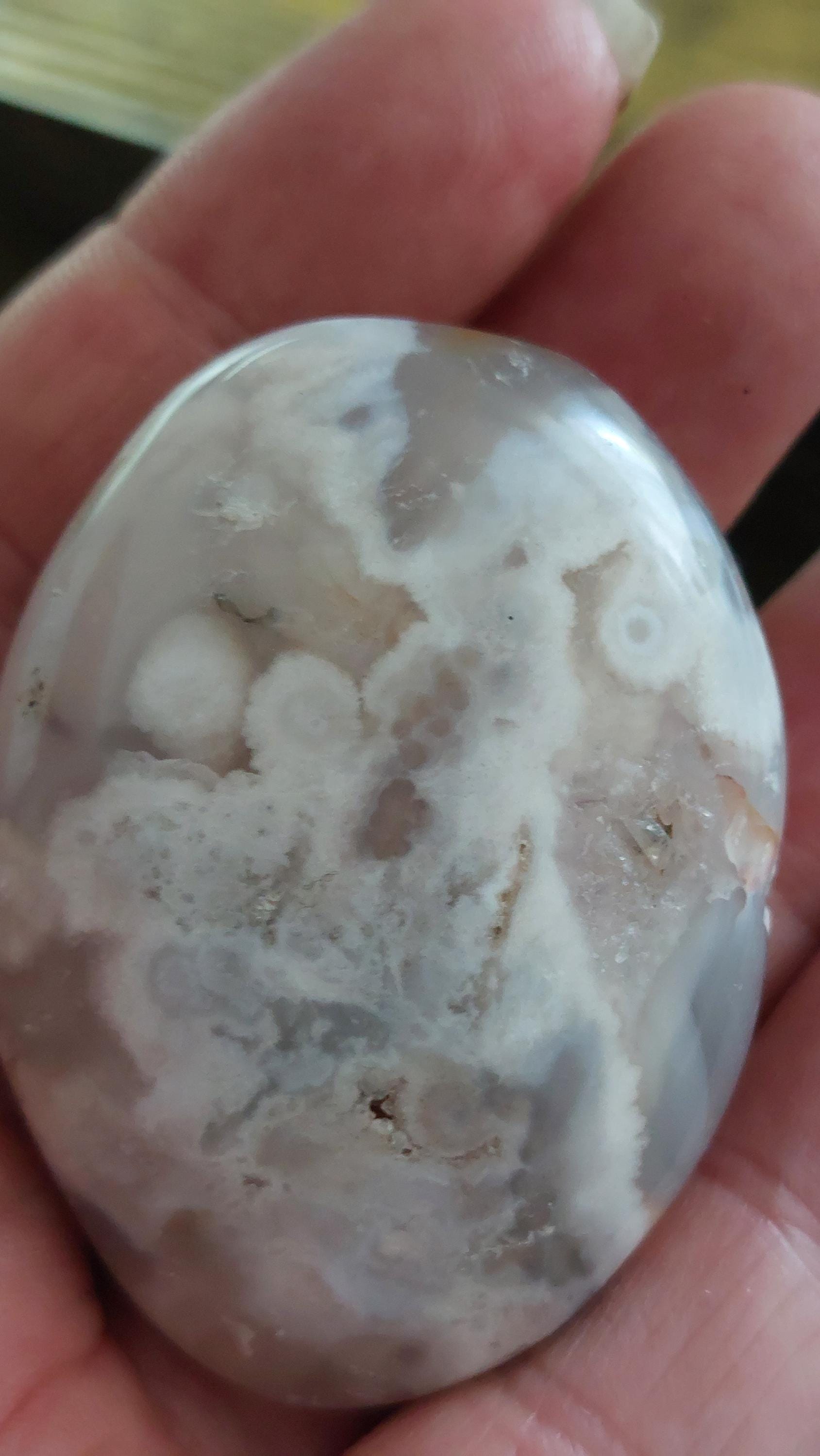 natural flower agate Palmstone