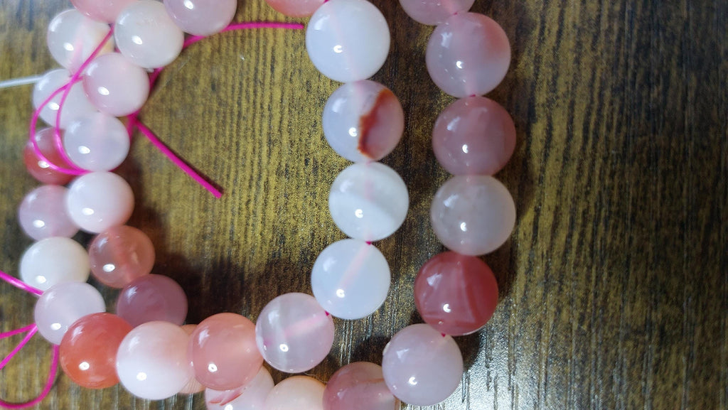 Peach agate bracelet 10mm beads