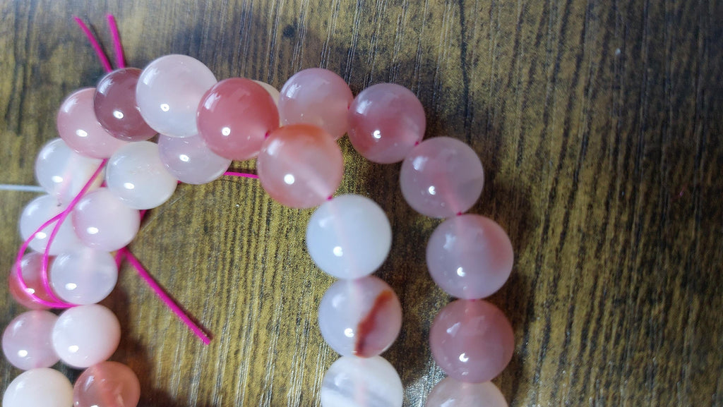 Peach agate bracelet 10mm beads