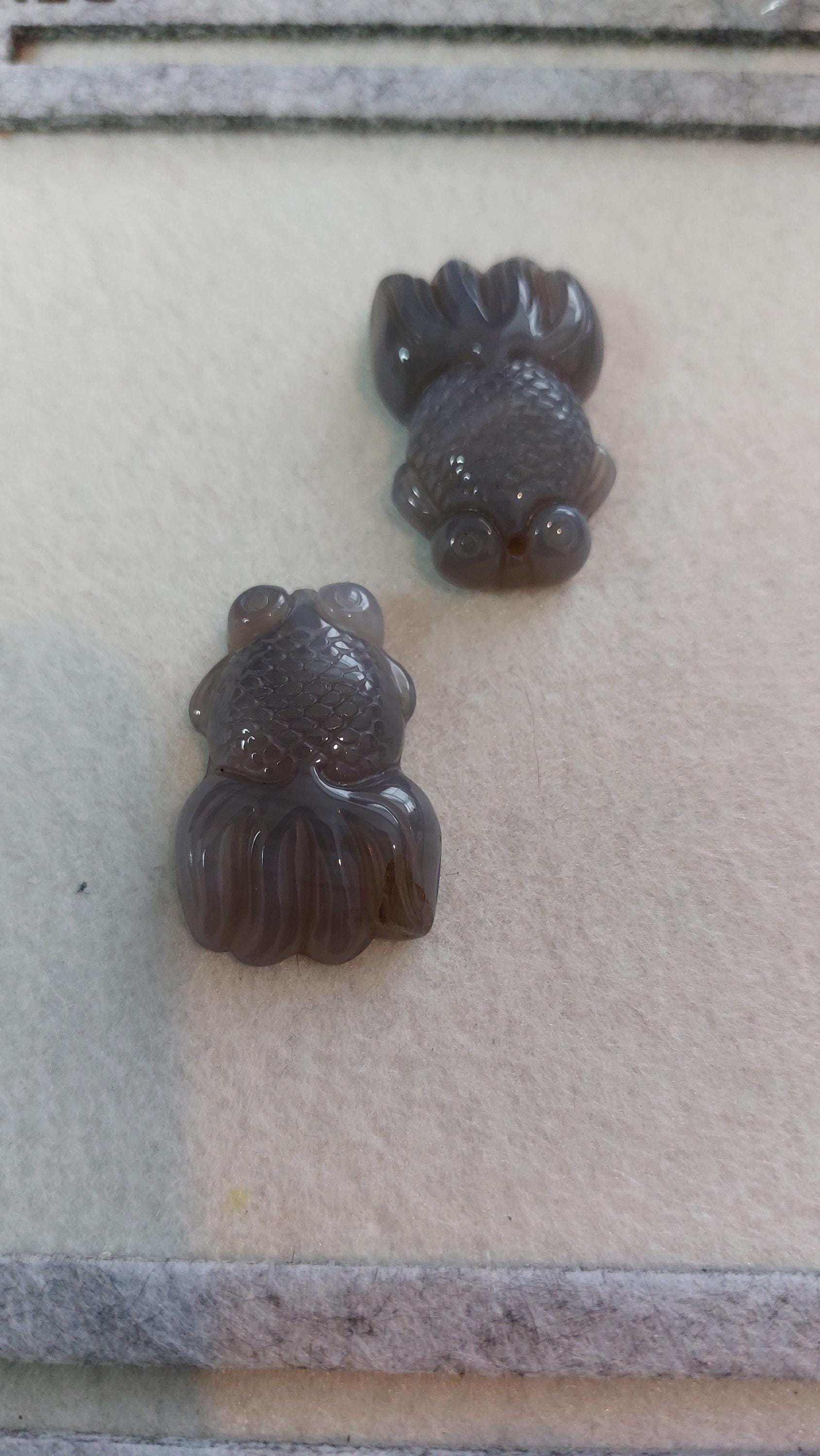 natural Grey Agate fish pendant