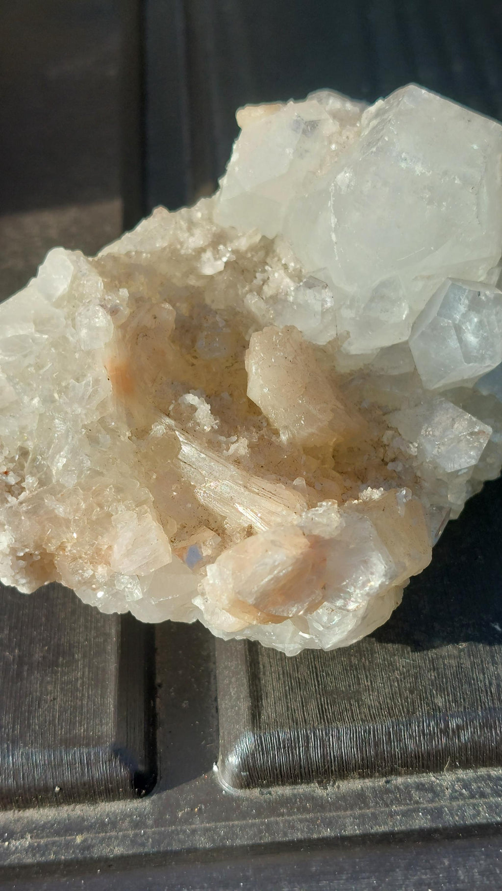 Medium Apophyllite crystal 220g