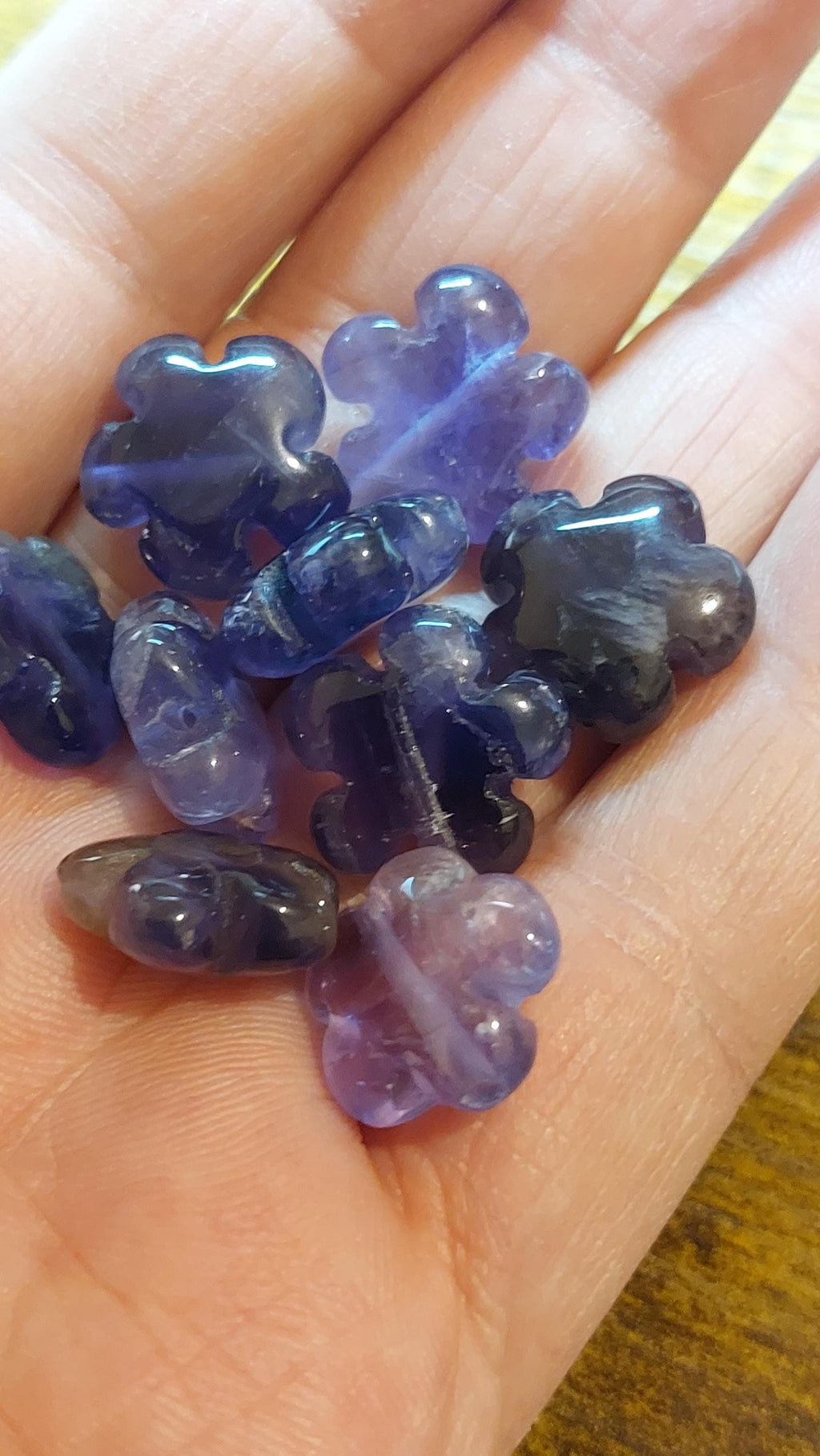 2 Carved Amethyst Flower Bead 15mm