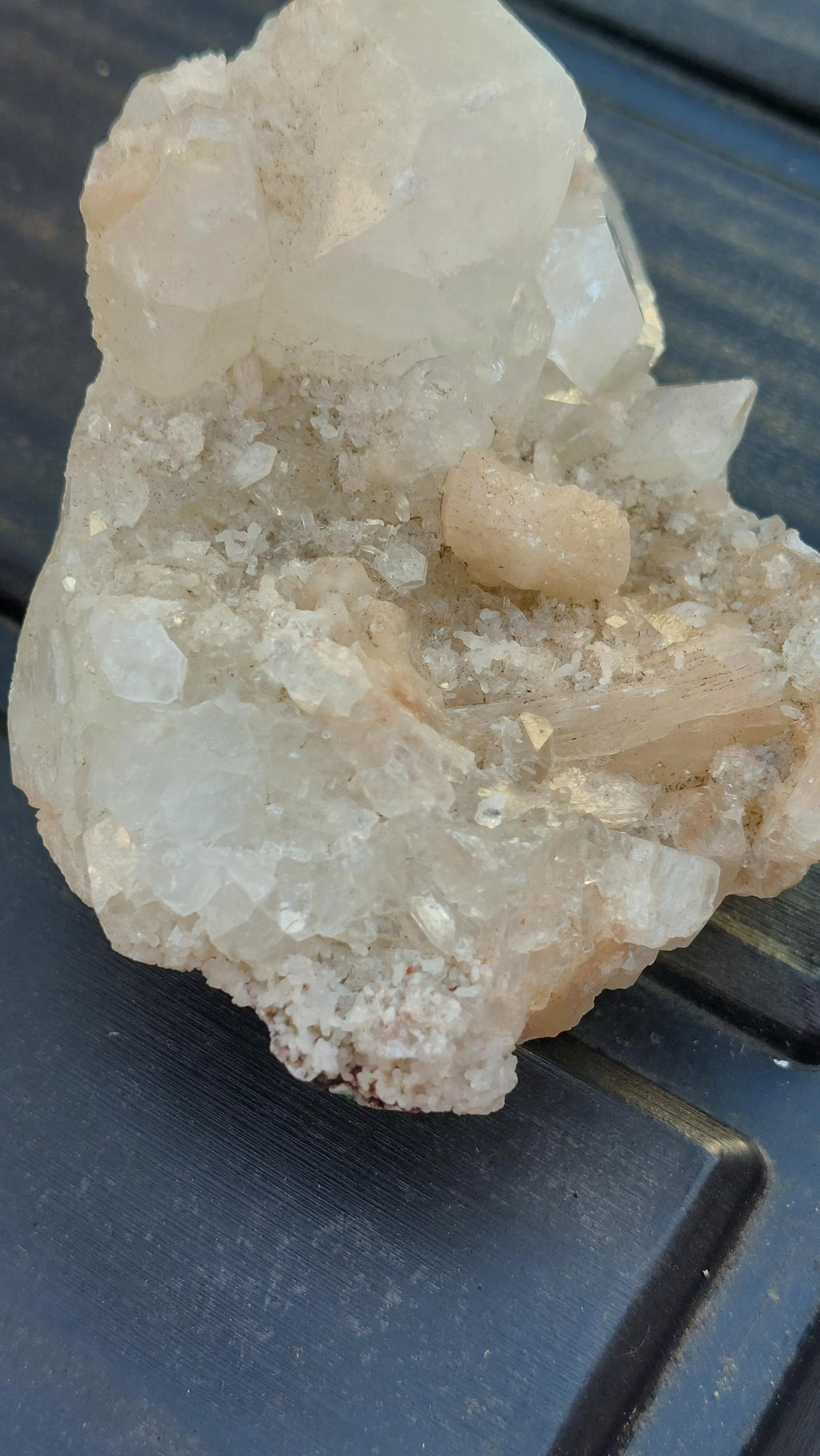 Medium Apophyllite crystal 220g