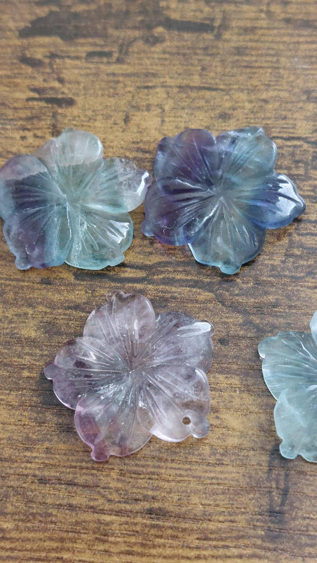natural fluorite carved pendants
