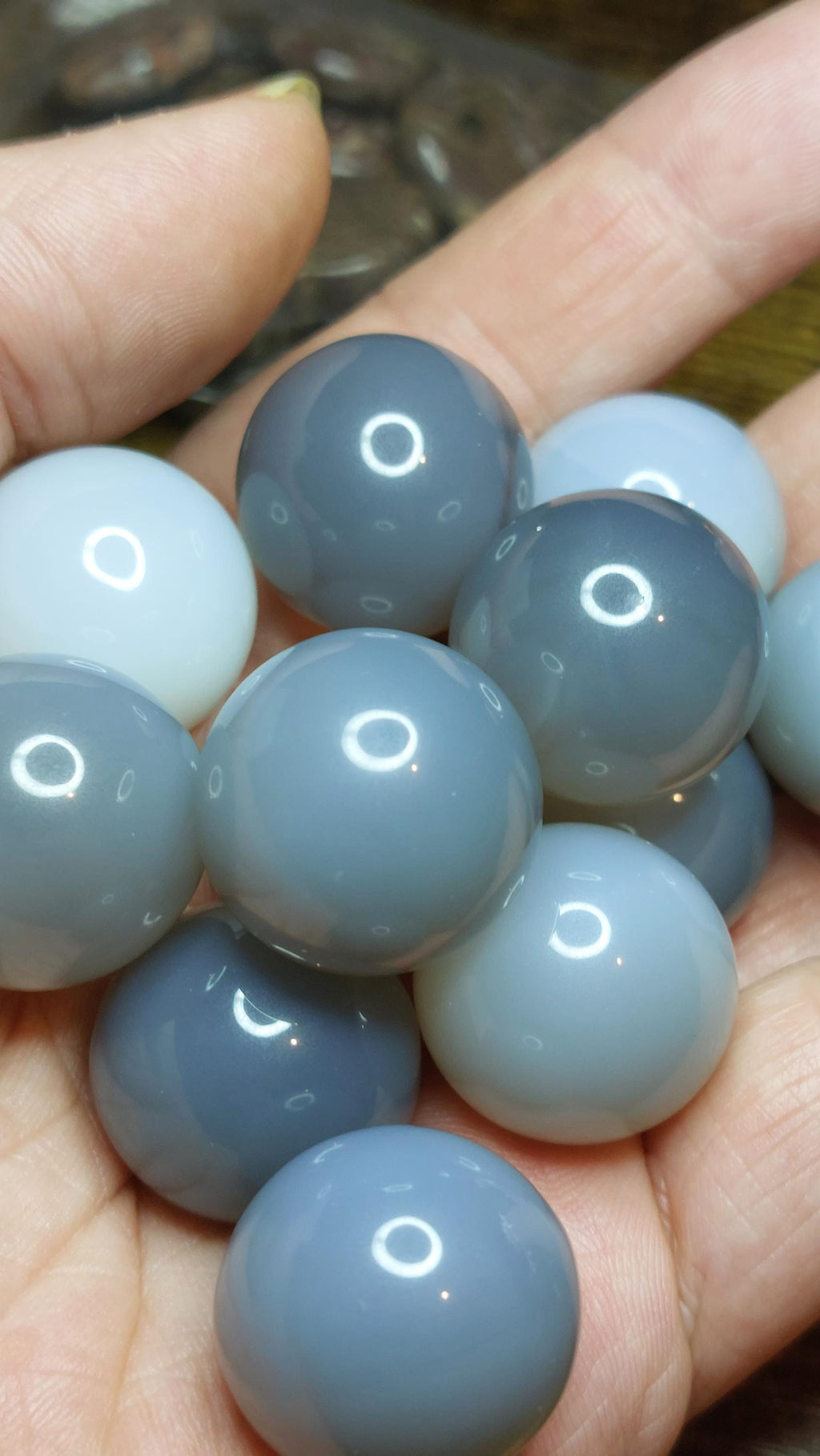 natural Grey Agate Spheres 20mm