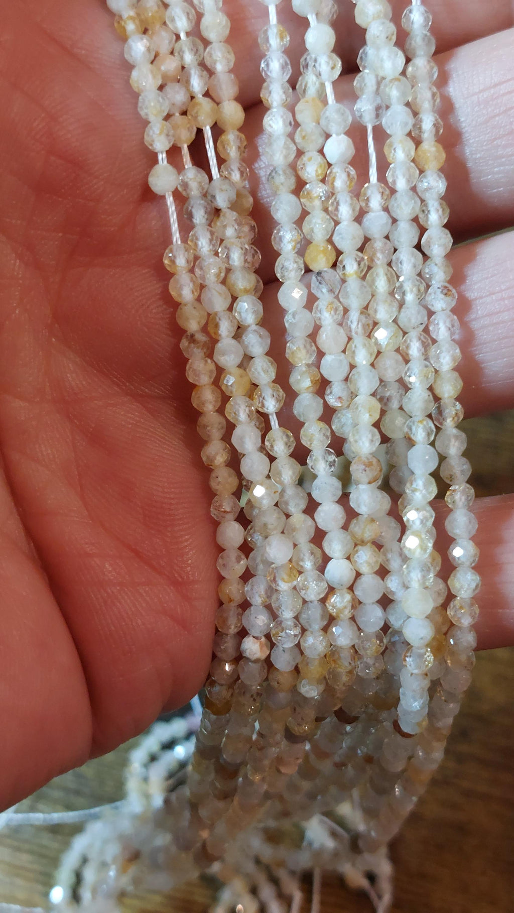 Natural Topaz Facetted Beads 3.5mm