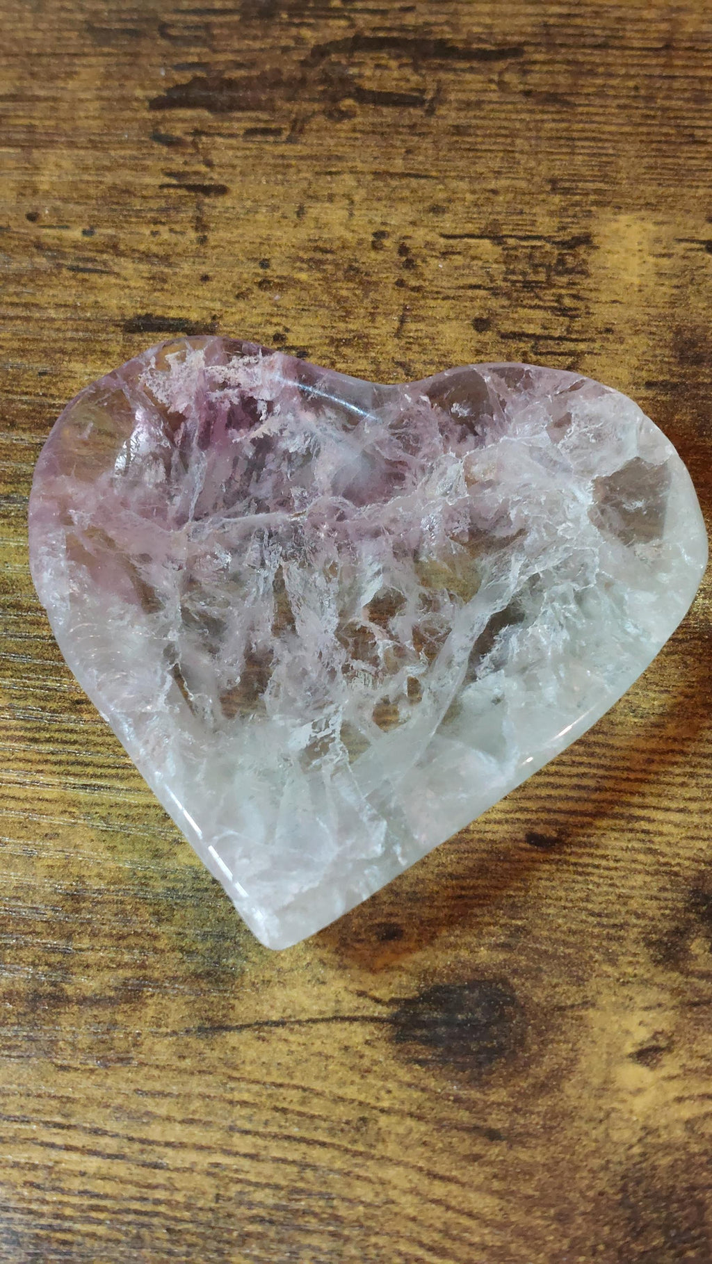 Natural fluorite carved heart plate