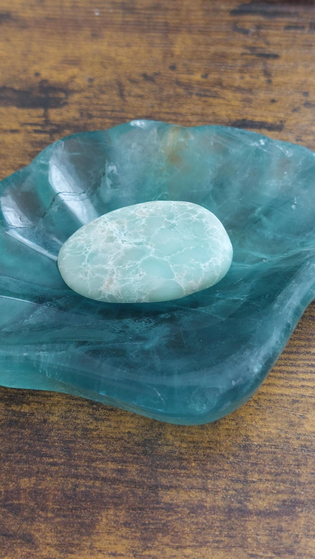Natural Fluorite carved Shell Shape Bowl