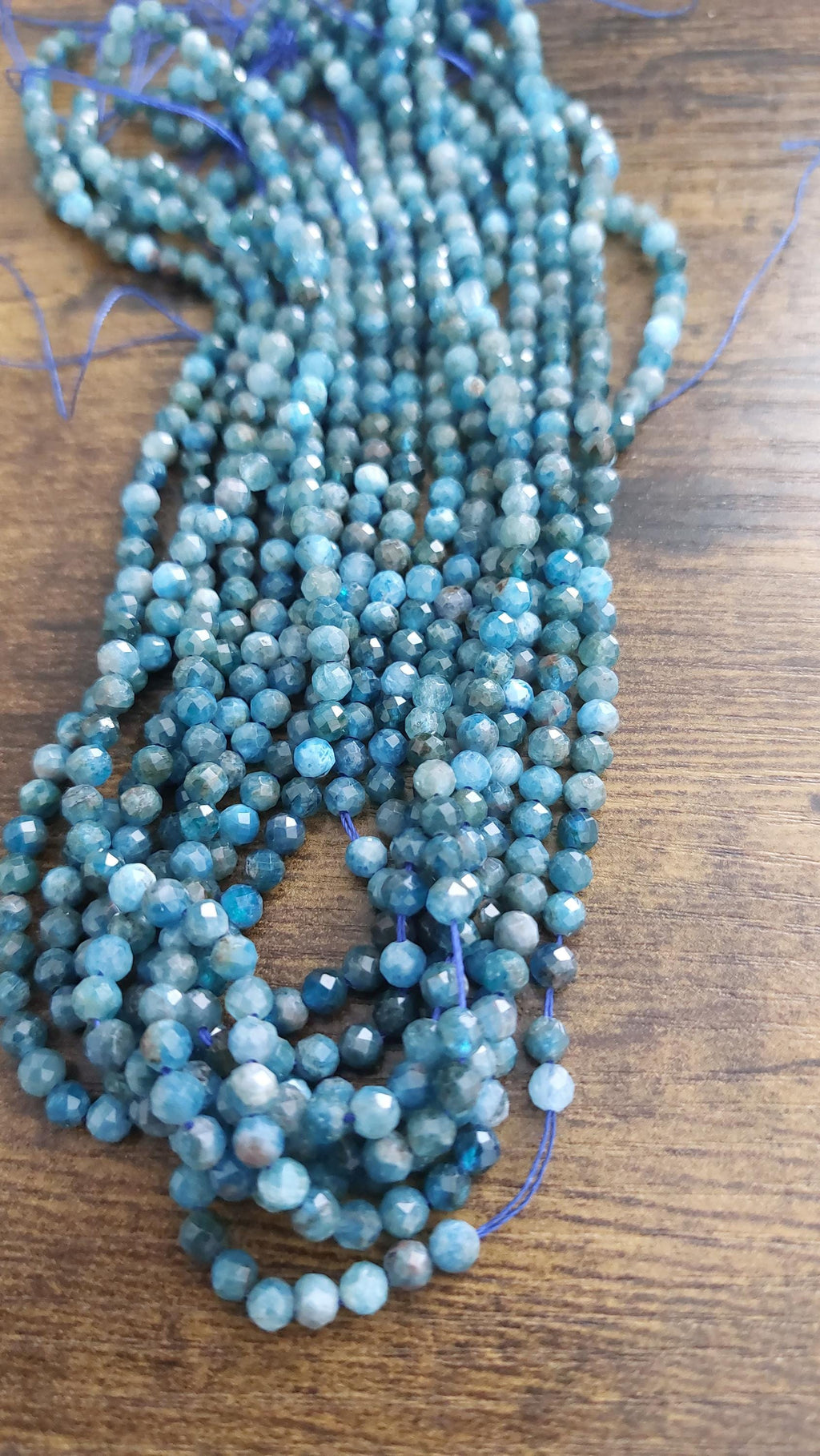 Natural apatite beads 4mm