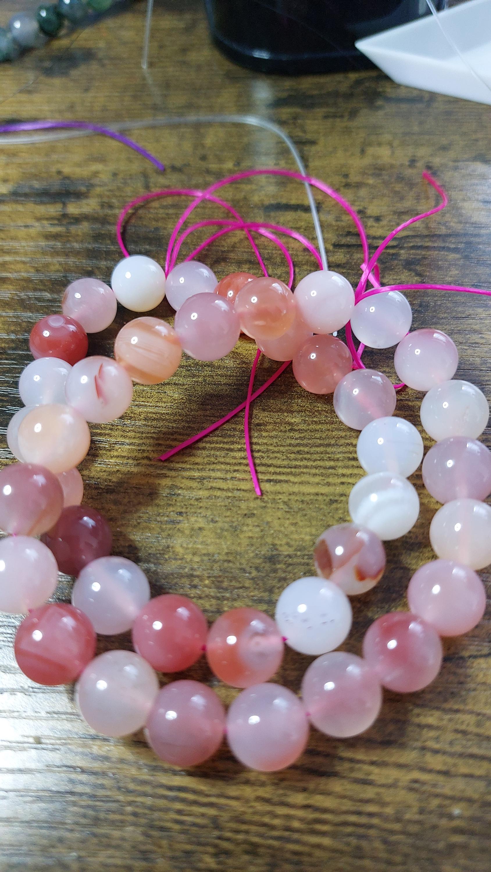 Peach agate bracelet 10mm beads