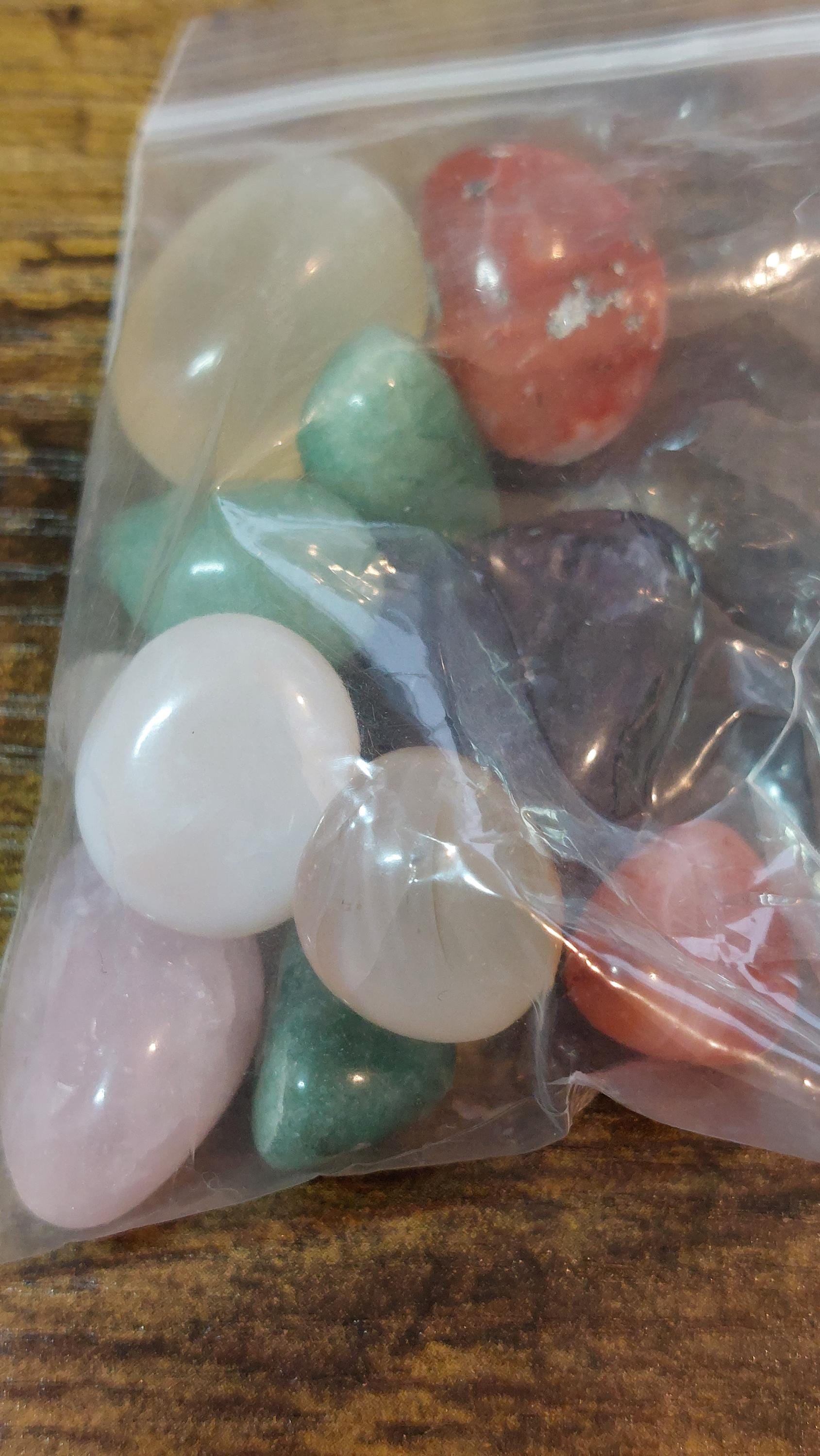 Mix tumbled gemstone